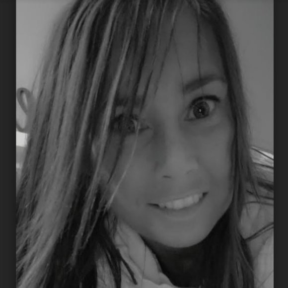 Meet your Posher, Rhonda - Picture 1 of 1